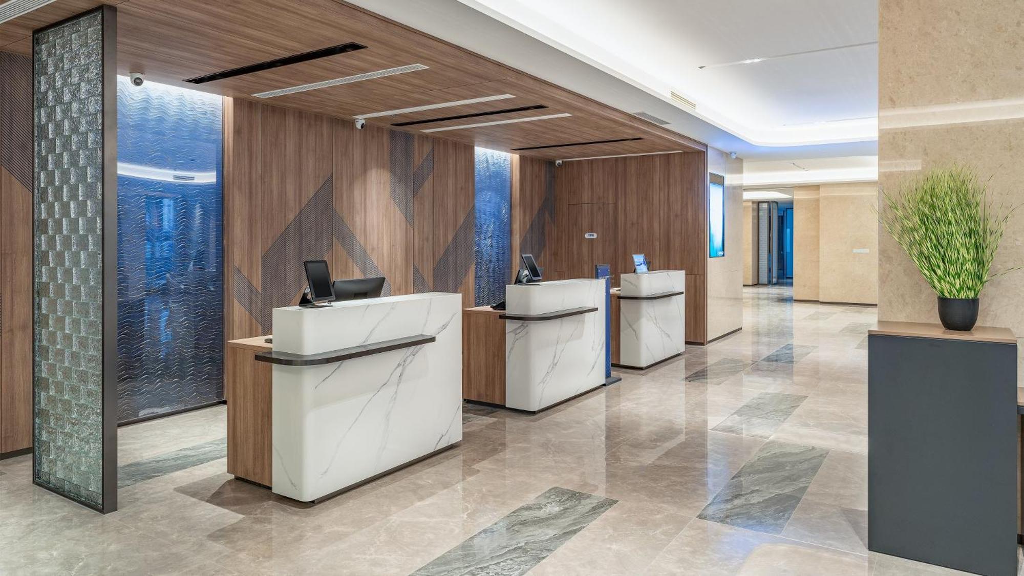 Holiday Inn Express Qingdao Shibei By Ihg Экстерьер фото